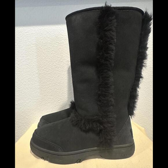 New UGG Australia Sunburst Tall Sheepskin Boots Women's Size 7 - Picture 3 of 6